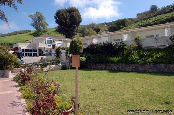 Malibu Country Inn Eksteriør billede