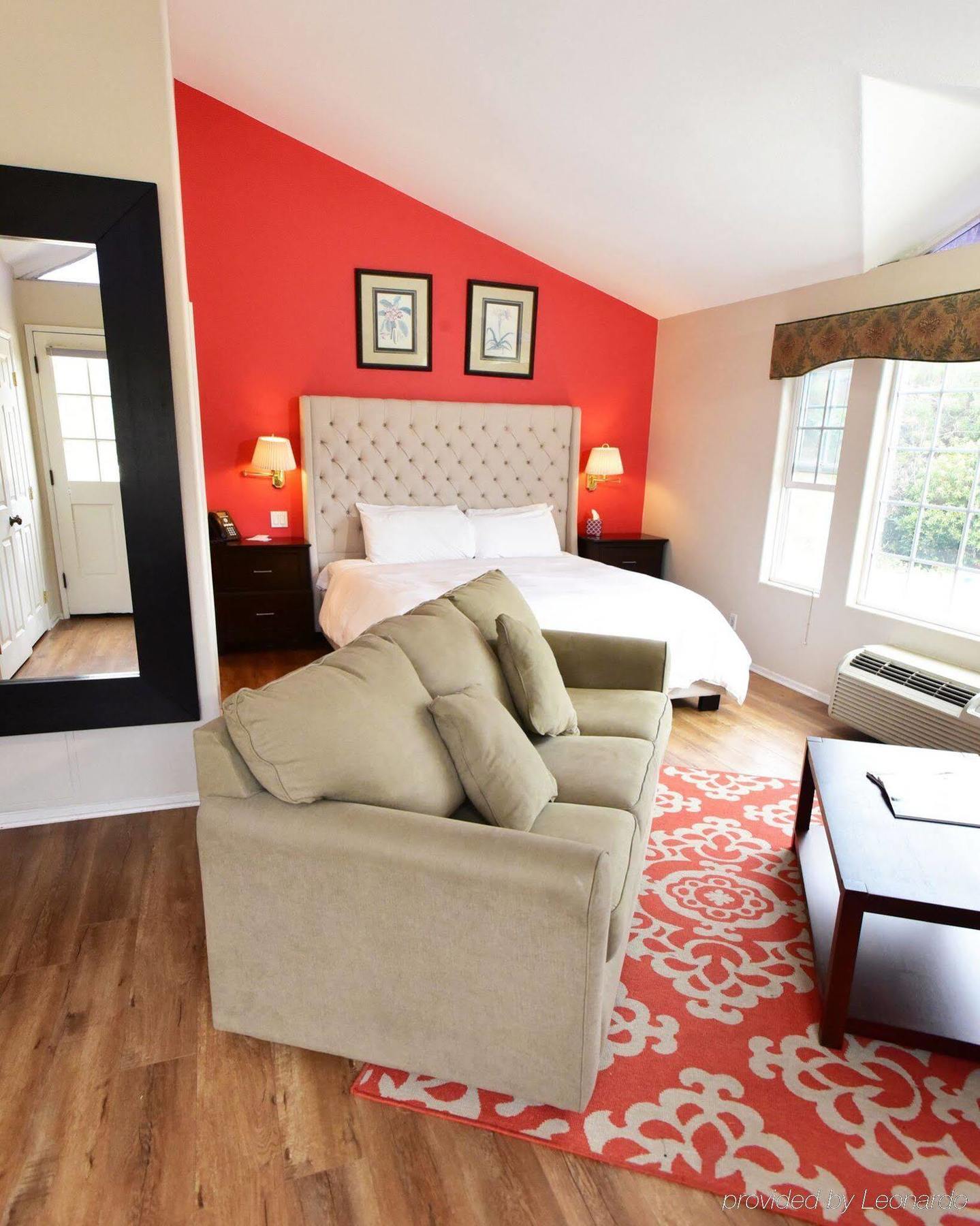 Malibu Country Inn Eksteriør billede