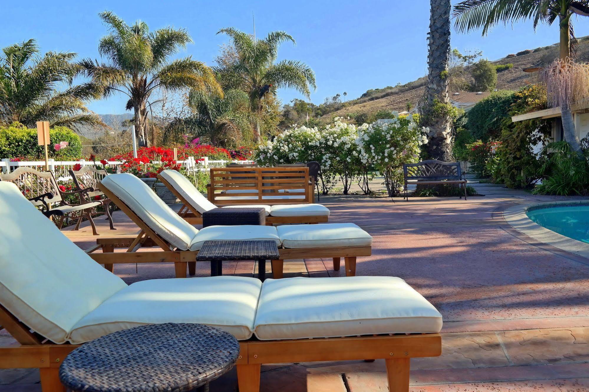 Malibu Country Inn Eksteriør billede